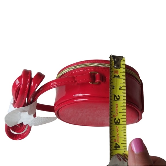 New Marc by Marc Jacob’s Mini Cross Body Handbag - Picture 5 of 8